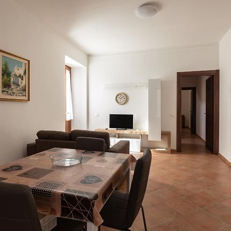 Sotto La Torre Apartment L'Aquila Exterior photo